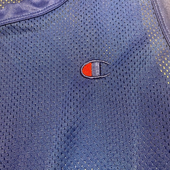 Like New Champion Single Layer Men’s tank - Picture 6 of 9